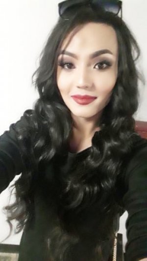 Транссексуалка Элиза Транссексуалка