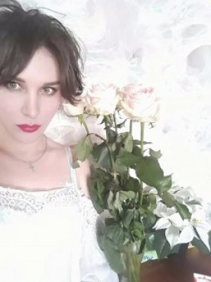 Транссексуалка Слава Нежная